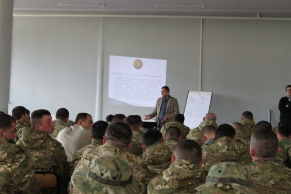 ლექცია ISAF მისიაში წამსვლელ სამხედრო მოსამსახურეებს